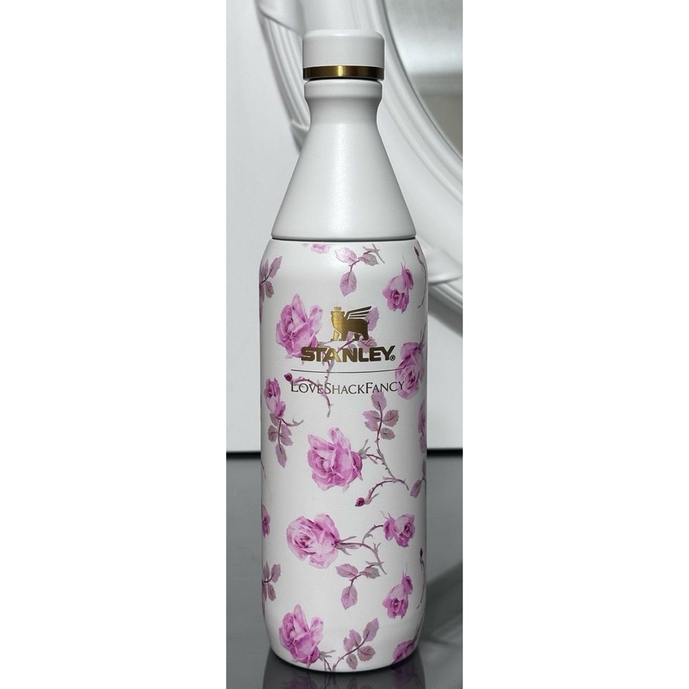 STANLEY X LOVESHACKFANCY LIMITED EDITION
20oz Slim Bottle, RIBBON ROSA